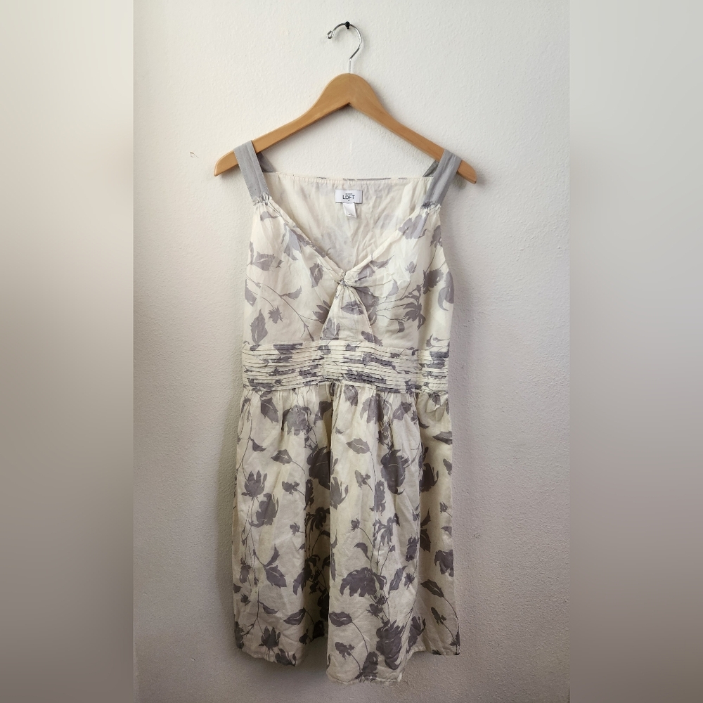 Ann Taylor LOFT Women's Dress Floral Print Sundress Knee Length‎ Gray White Sz 8
